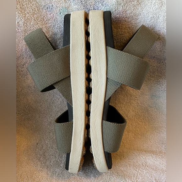 KEEN Strap Sport Sandals Elle Backstrap Dusty Olive - size 6.5 - Picture 3 of 8